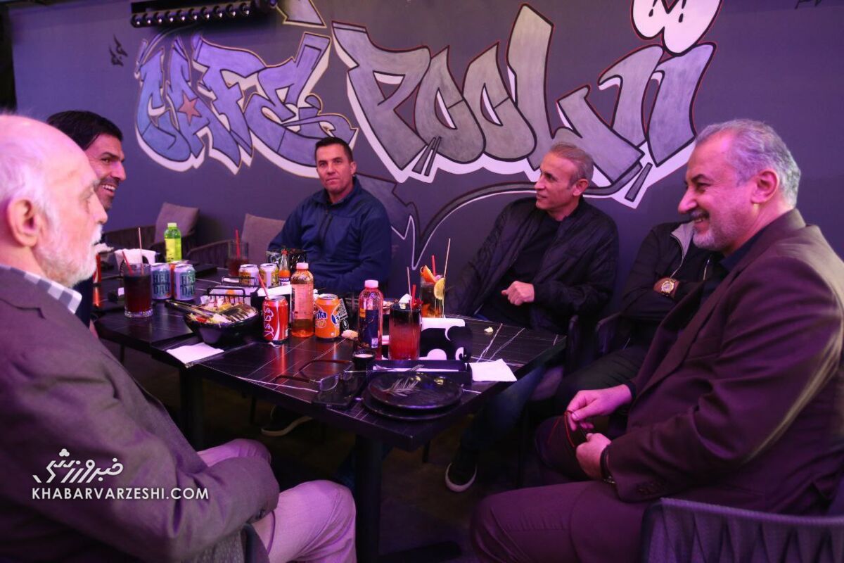 تصاویر آشتی‌کنان رسمی درویش و گل‌محمدی/ ۴۸ ساعت پس از دربی، پرسپولیسی‌ها در ضیافت ناهار شرکت کردند