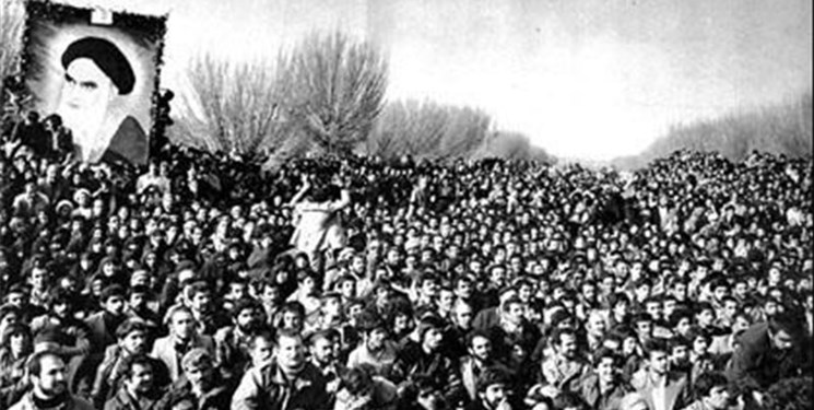 حکومت‌های مختلف ایران تا زمان انقلاب اسلامی (۱۳۵۷)