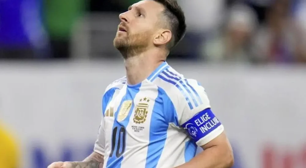 «وقتی تانگوی آبی‌وسفید به سمت تهران چرخید»