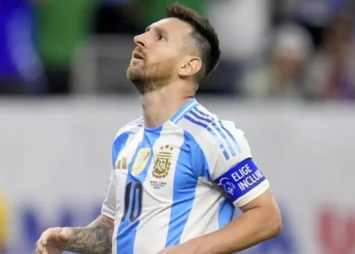 «وقتی تانگوی آبی‌وسفید به سمت تهران چرخید»